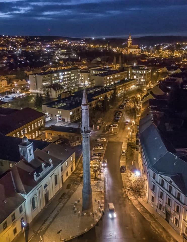 Apartman Rose Eger Exteriér fotografie